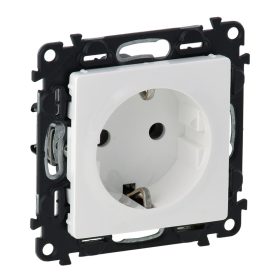   Legrand Valena Life 2P+F csatlakozóaljzat biztonsági zsaluval, rugós, fehér 753120