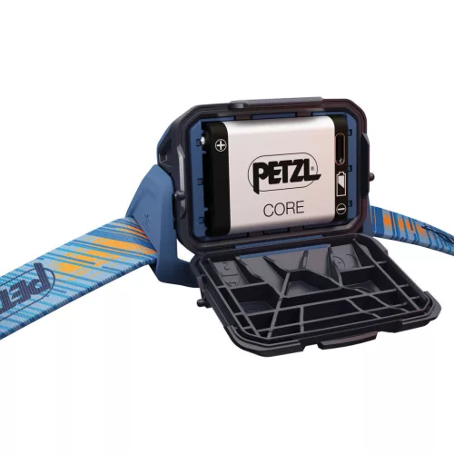 Petzl Fejlámpa Aria 2R RGB 2026 (akkumulátoros - tartozék) (625 lumen) Kék