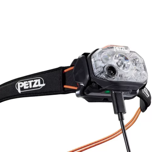 Petzl Fejlámpa SWIFT RL 2026 (akkumulátoros) (1200 lumen) Fekete Narancs